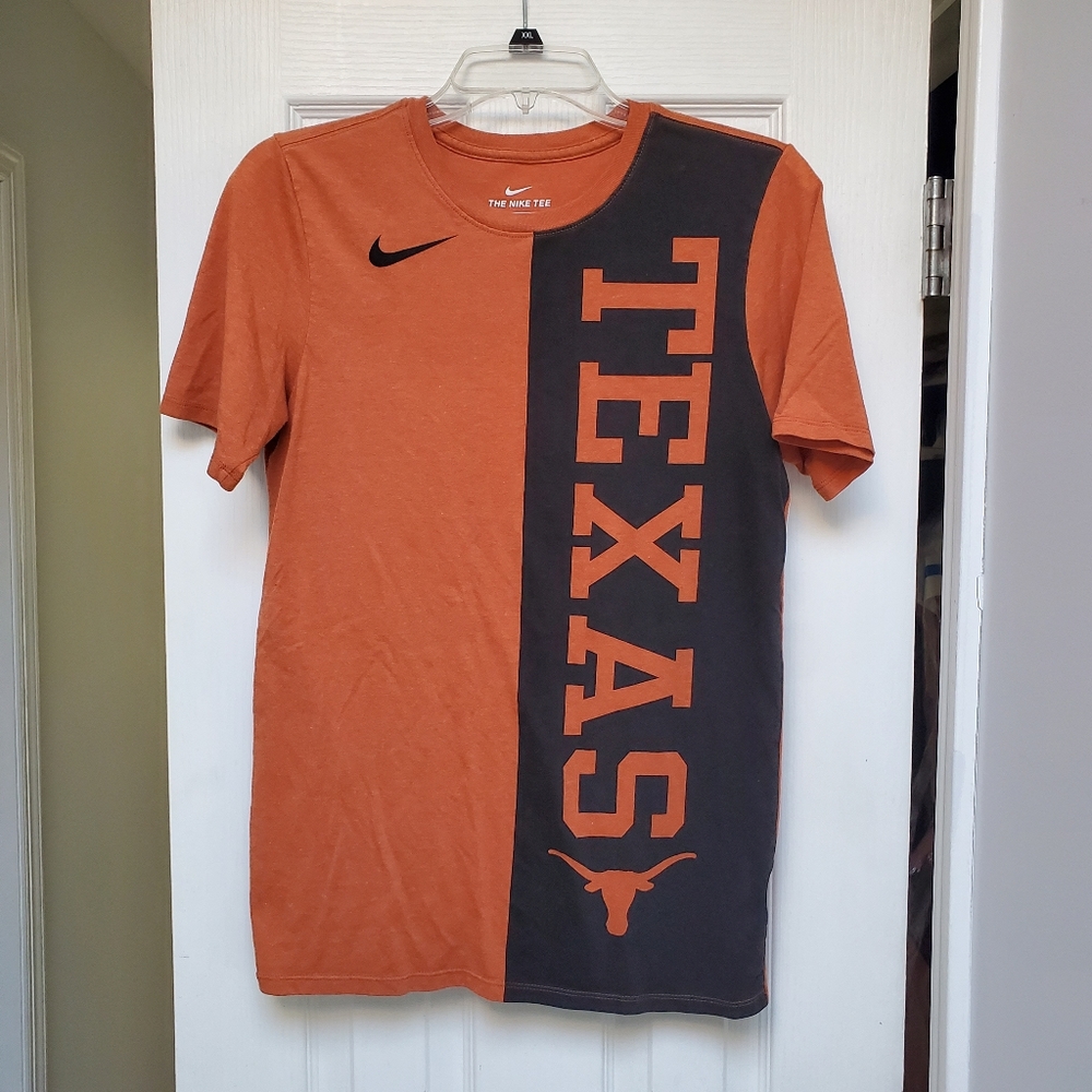 $10 Deals 🤝🔖 Nike Texas Longhorns Short Sleeve crewneck Tee - size Small